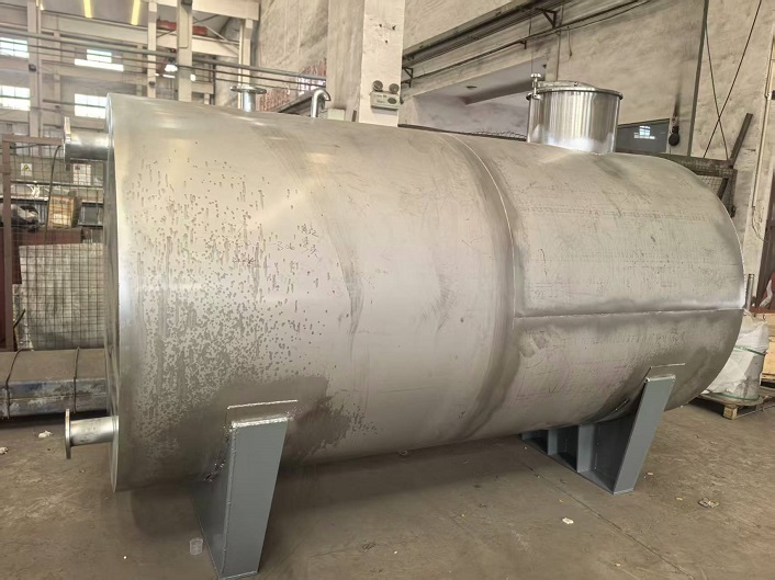 1766044339350592.jpg 不銹鋼儲(chǔ)油罐網(wǎng)頁(yè).jpg